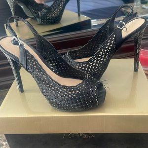 Thalia sodi high heels